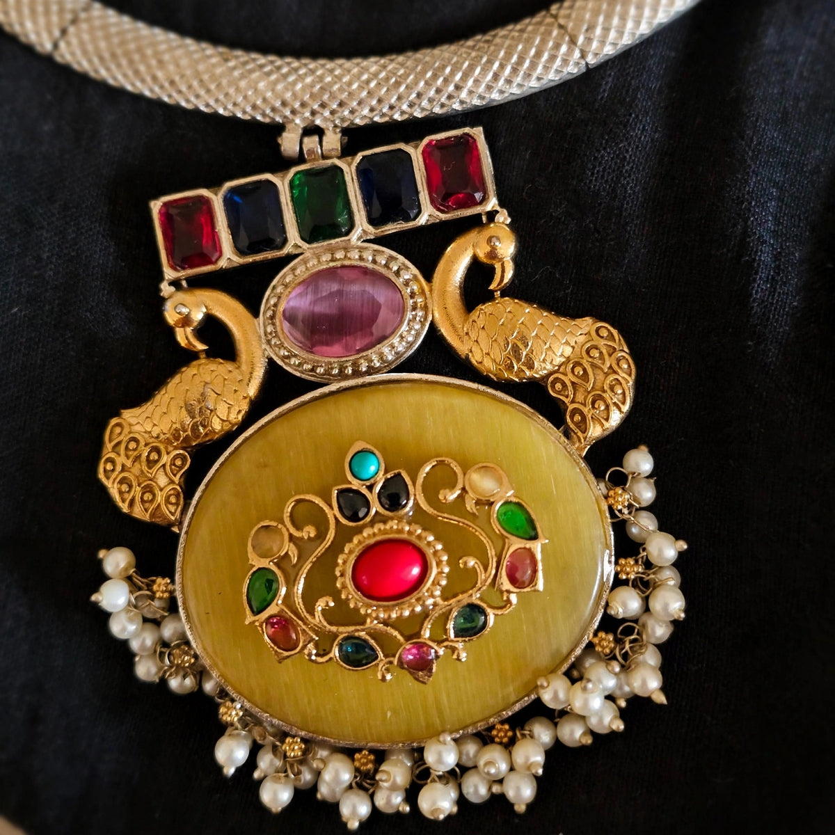 Peacock Navratna Hasli Necklace Set with Mesh Collar