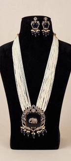 Black & Navy Elephant Pendant Pearl Rani Haar Set with Earrings